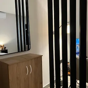 شقة أستوديو غرفة و حمام وركن مطبخ Modern In